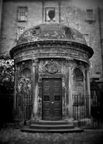 The MacKenzie Poltergeist in Edinburgh | Horror Galore